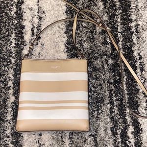 Coach cross body - tan